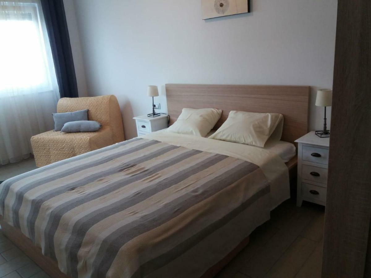 Apartment Marina Trogir Eksteriør billede